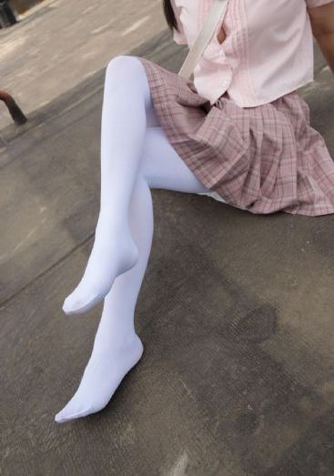 醉酒的女大学生电影
