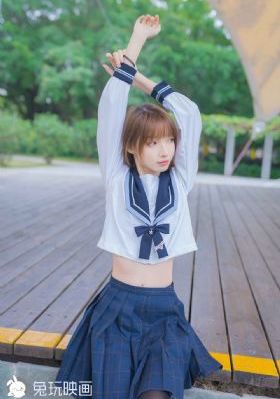我的美女老板伦理