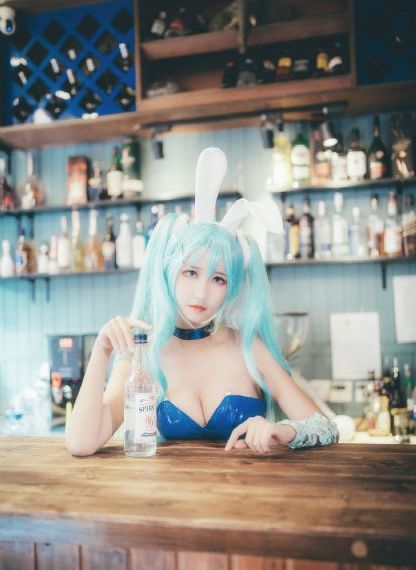 在线观看善良的嫂子
