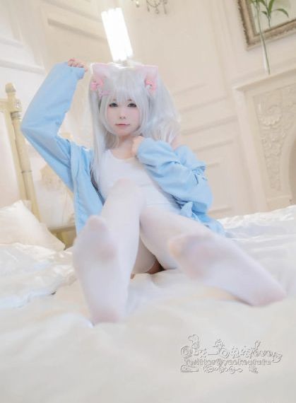 黑色皮革