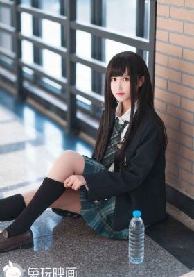 她唇之下免费观看电视剧