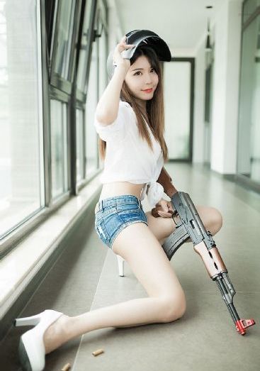 美丽的婶婶中文字幕3